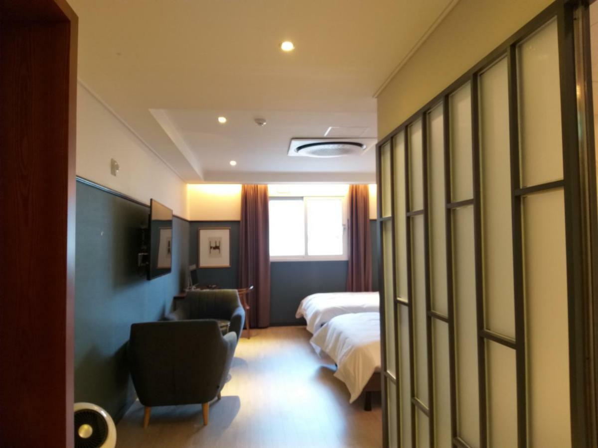 Brown Dot Hotel Γκιονγκγού Εξωτερικό φωτογραφία
