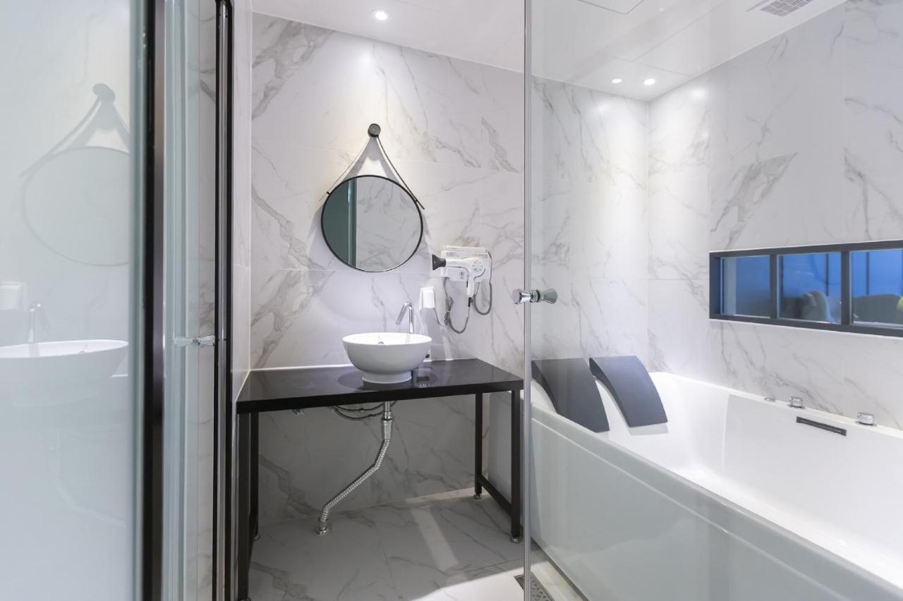 Brown Dot Hotel Γκιονγκγού Εξωτερικό φωτογραφία