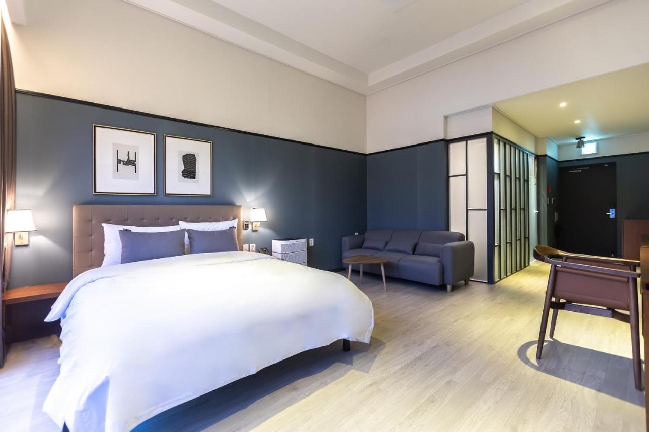 Brown Dot Hotel Γκιονγκγού Εξωτερικό φωτογραφία